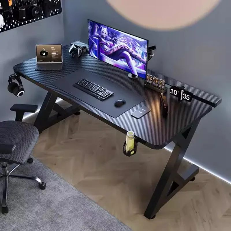 Desk Setup No Computer - Q minimalista preto mesas de computador