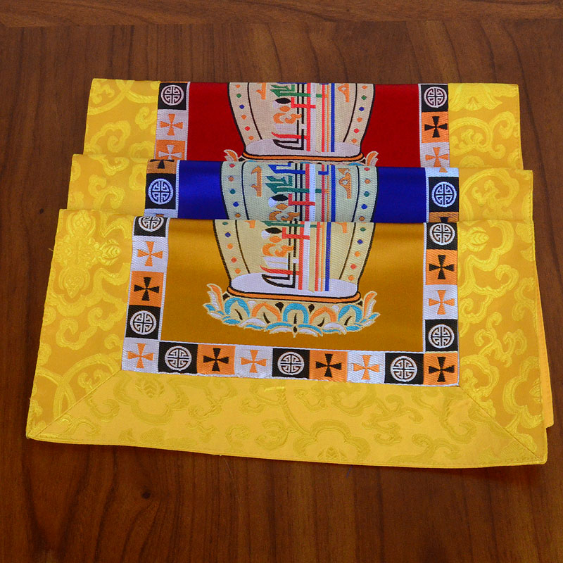 Tapete de altar oferecendo mes - Yellow Desk Setup avaliação e preço